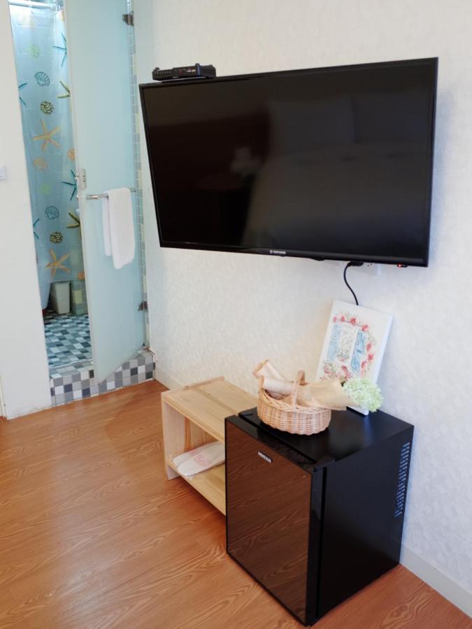 Rainbow Island Apartamento Tainan Exterior foto